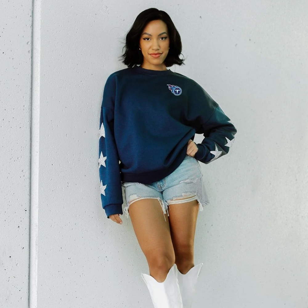 NWT Soho x Gameday Couture Tennessee Titans Star-Sleeve Crewneck Pullover